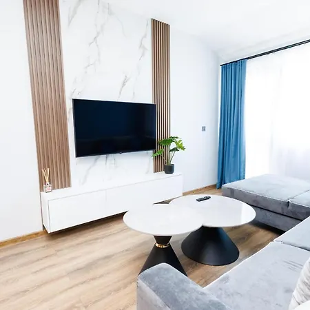 Boulevard Hotel